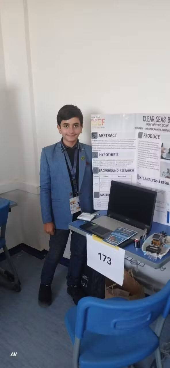 طفل مصري يبتكر روبوتًا لحماية البحر الأحمر ويحصد المركز الثاني بجائزة عالمية