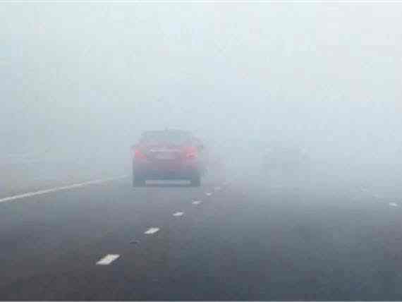 شبورة كثيفة من ساعات الليل المتأخرة.. وأمطار محتملة غدًا