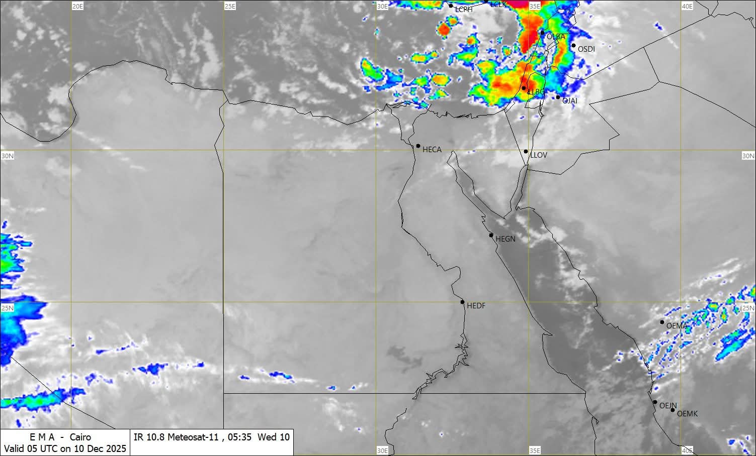 أمطار غزيرة تضرب السواحل والدلتا اليوم