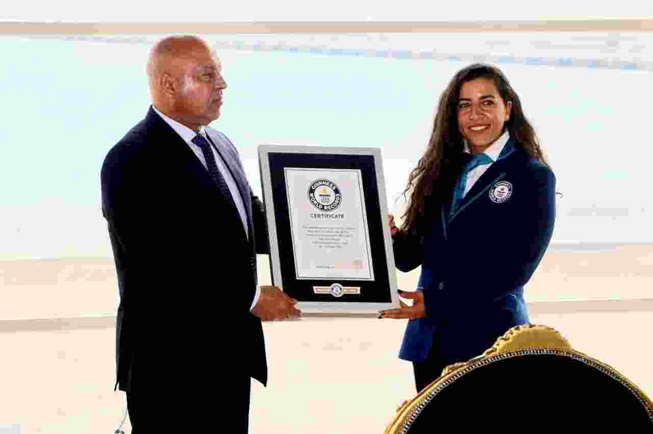 ميناء السخنة يدخل موسوعة جينيس