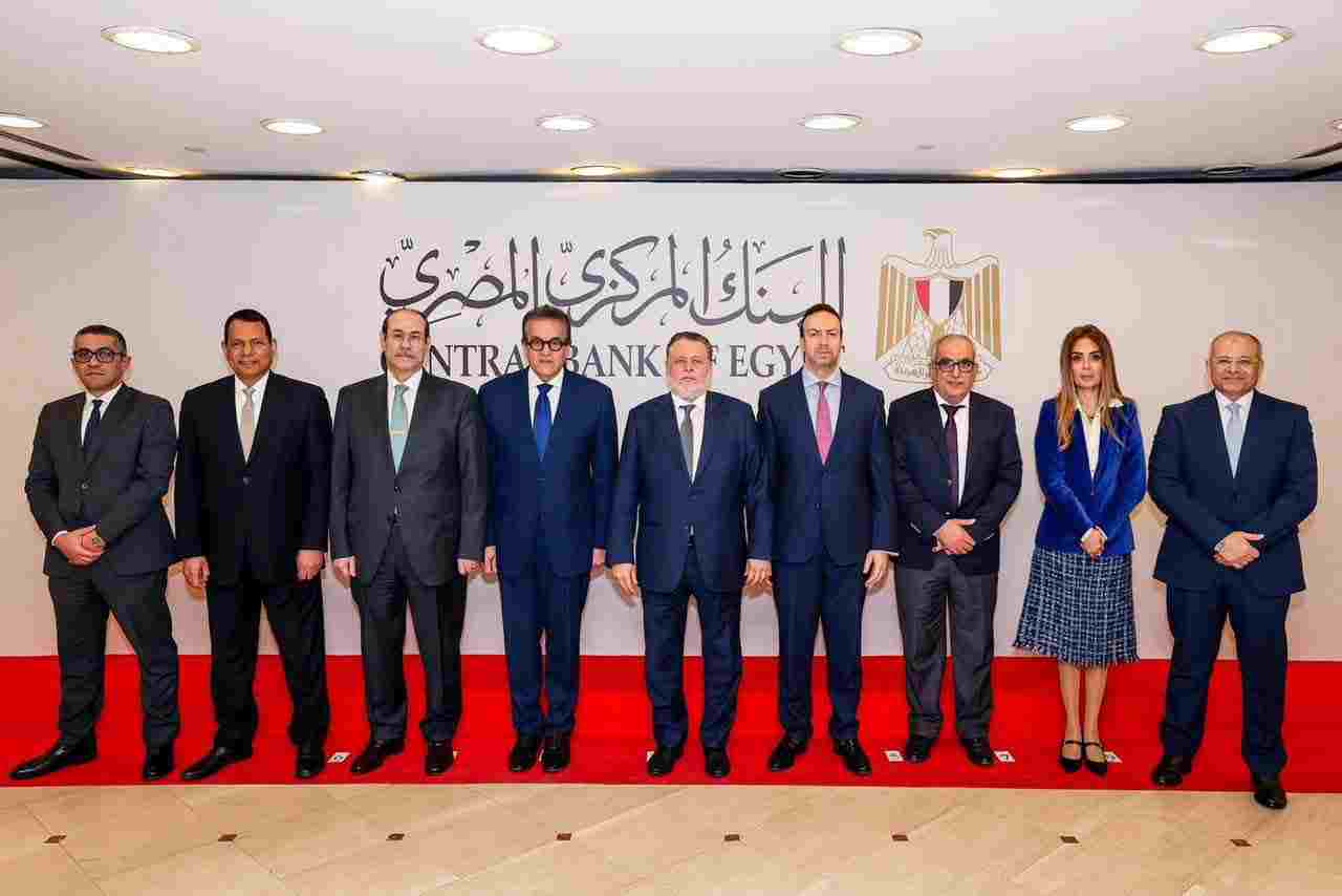 تجديد بروتوكول تعاون بين الصحة والبنك المركزي للقضاء على قوائم الانتظار