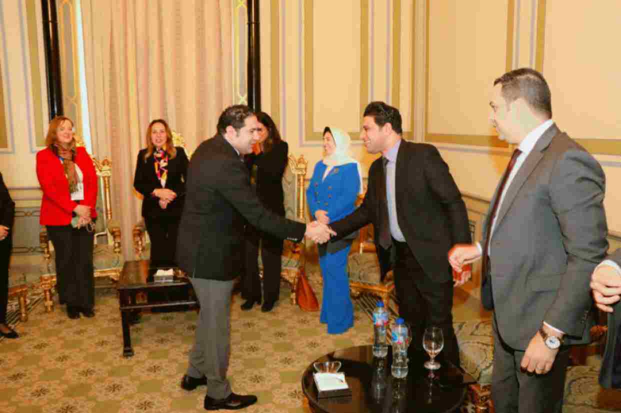 نائب محافظ سوهاج يشارك في إطلاق منصة GovInnovate لتعزيز القدرات الرقمية