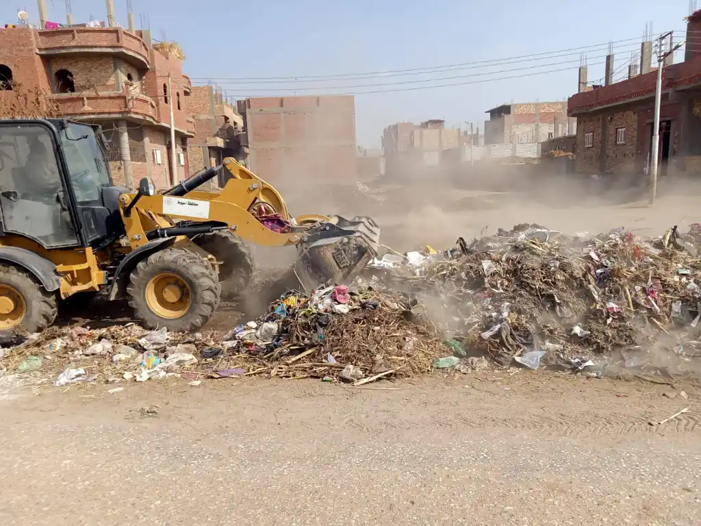 أعمال نظافة مكثفة بدائرة الوحدة المحلية ببني قرة بالقوصية