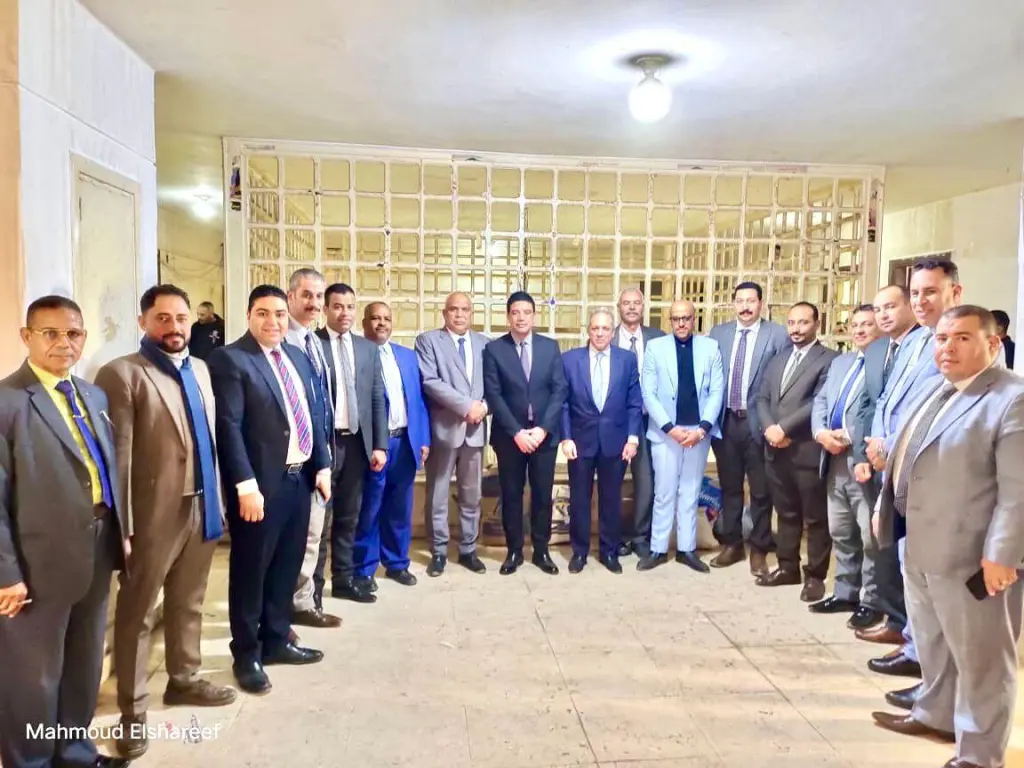 نائب محافظ سوهاج يلتقي نقيب المحامين ومجلس النقابة الجديد