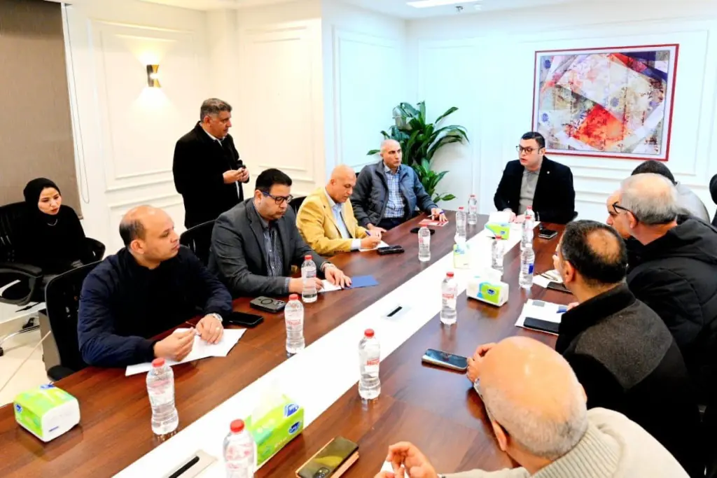 وزير الإسكان يتابع مشروعات حدائق أكتوبر ويوجه بتسريع التنفيذ وتحسين الخدمات