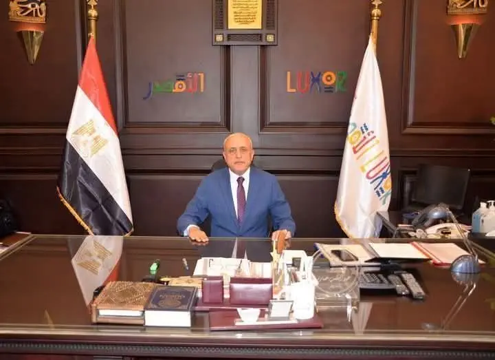قرار إنساني في الأقصر.. خطوة مفاجئة من المحافظ تجاه عمال النظافة