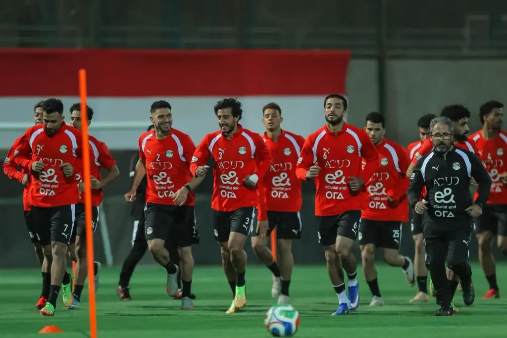 منتخب مصر يواصل التحضيرات لكأس العالم .. وربيعة يظهر في المران