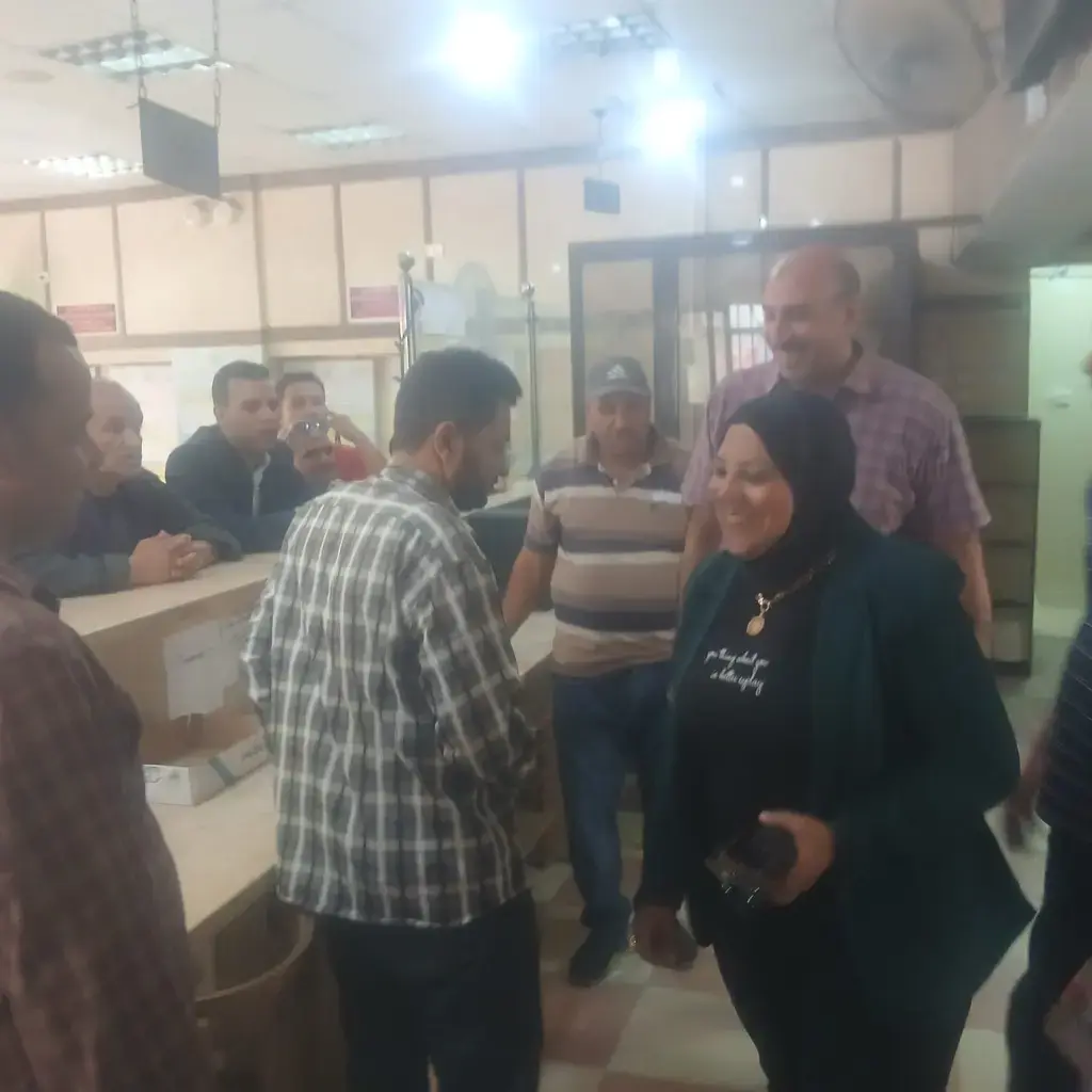 بعد تساؤلات المواطنين عبر منصة مصر الإخبارية.. الوحدة المحلية بالقوصية توضح أسباب تعطل بعض الخدمات