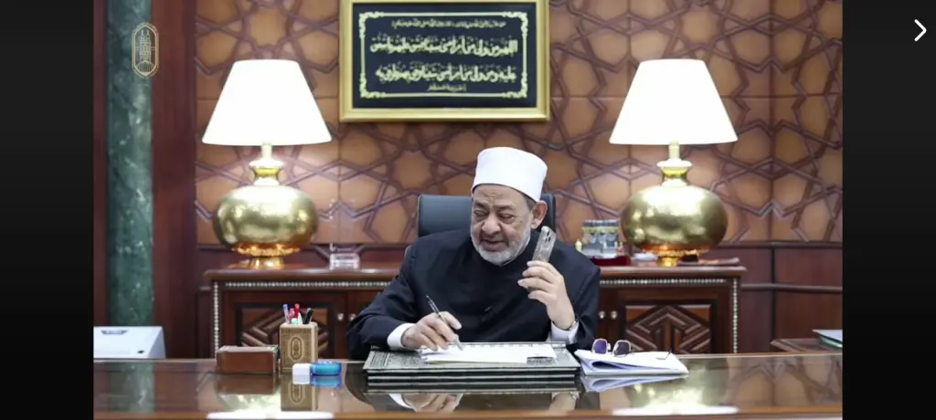 قبل أن تحتفل بتفوقها.. الأولى على الثانوية الأزهرية تطلب من شيخ الأزهر الاطمئنان على شقيقتها