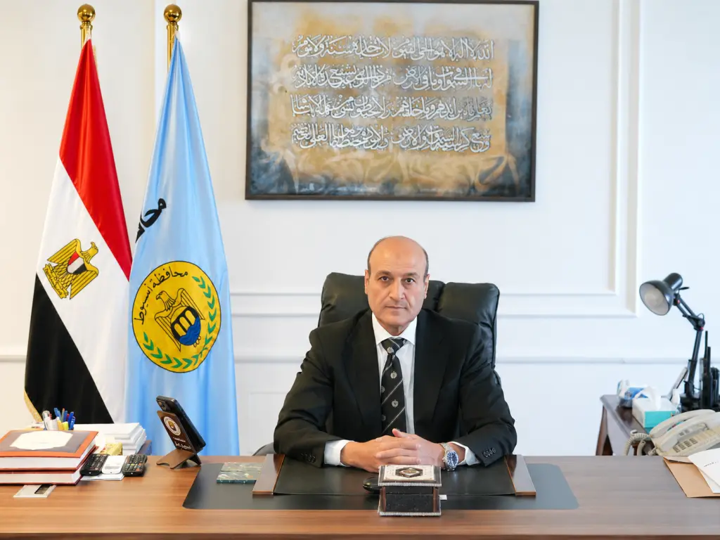  الطفل محمود يجد حضنًا طبيًا في أسيوط بعد رحلة علاج بين القاهرة وقنا