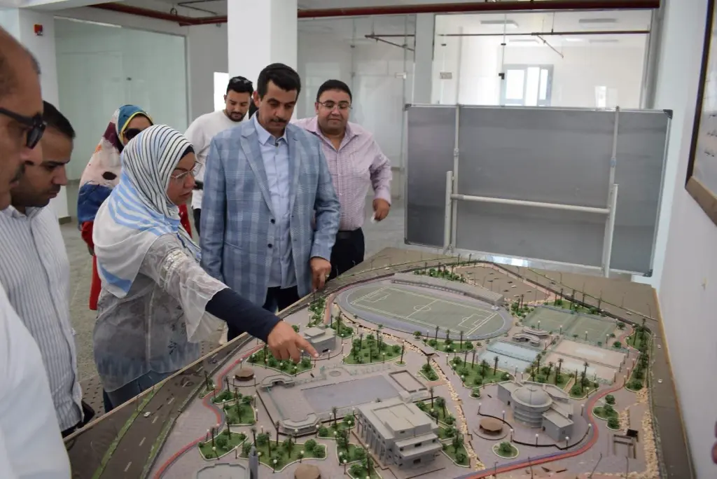 رئيس جهاز أكتوبر الجديدة يتفقد النادي الرياضي بمنطقة غرب المطار