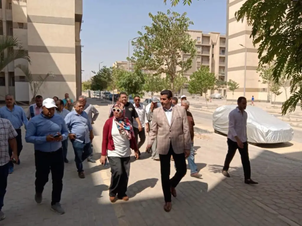 رئيس جهاز أكتوبر الجديدة يتفقد «سكن مصر الواحة» ويوجه برفع كفاءة النظافة والخدمات