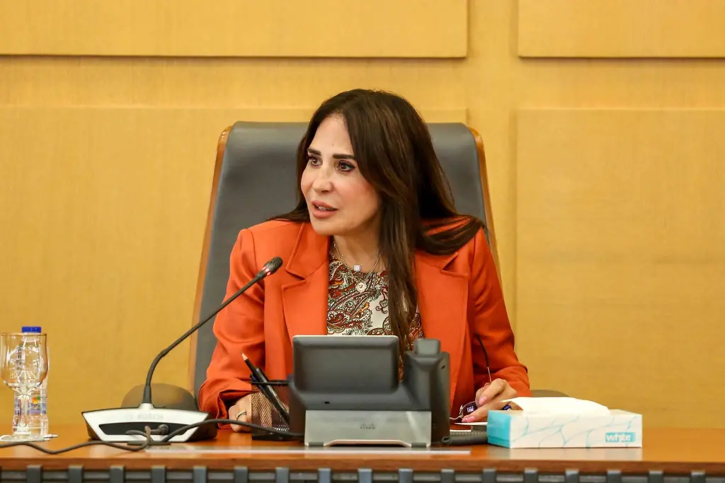 وزيرة الإسكان تتابع تنفيذ حدائق تلال الفسطاط.. تفاصيل المنطقة الاستثمارية والثقافية والأسواق